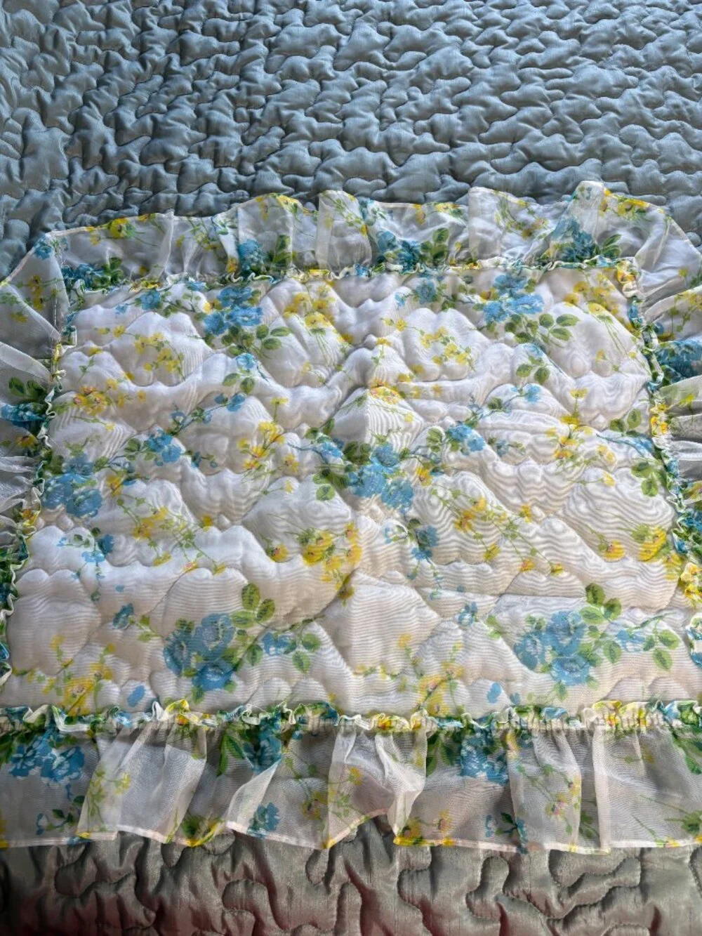Delicate Vintage Blue & Yellow Floral Ruffled Twin Bedspread & Pillow Sham
